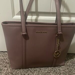 Michael kors Sady Large tote .